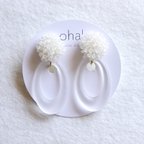 作品mat white flower×oval earring/ピアス イヤリング