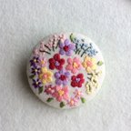 作品刺繍・お花のブローチ（ブーケ B）