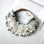 作品白い小花のホワイトリース　