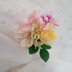 作品🌹薔薇と紫陽花💠のコサージュ(ブローチ)