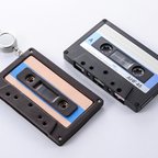 作品リアルサイズ☆カセットテープモチーフ　カードホルダー　ブルー（本革製）