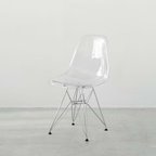 作品Shell Chair　クリア　シンプル　オフィスチェア