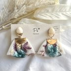 作品ホワイトマーブル♡インド刺繍リボンイヤリング