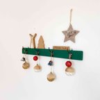 作品★クリスマス早割 ★ 4 wall hooks white red Green （壁掛けフック ウォールフック 画鋲取付可 壁面収納）