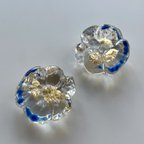 作品ブルー の お花 の ピアス / イヤリング