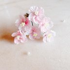 作品いち輪桜の髪飾り