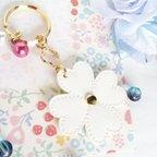 作品レザー  Flower key holder  ( gold)　white　