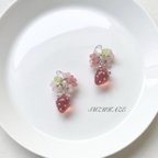 作品1092. いちご🍓14.パールの苺（アクリル苺）と桜🌸シルバーカラー※全ての写真をご覧ください