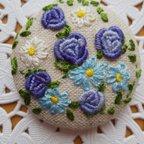 作品花の刺繍くるみボタンのヘアゴム08