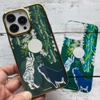 作品iPhone13Pro用浮世絵ネコさん＆ハワイアンフラワー3Wayメタリックバンパーソフトクリアケースセット・フラワーレイ