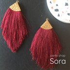 作品【SALE】［2pcs］ボリューム菱形タッセルチャーム*ビッグサイズ*大ぶり（ワインレッド）＊アクセサリーパーツ＊素材