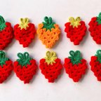 作品いちごのアクリルたわし🍓10個セット