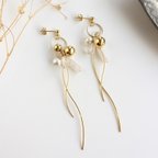 作品cottonpearl gold beads × double waveピアス／イヤリング