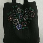 作品ﾋﾞｰｽﾞ手刺繍の手提げ