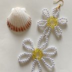 作品Perl Daisy flowers earring/パールデイジーフラワーイヤリング