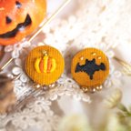 作品【送料無料】ハロウィンの刺繍イヤリング