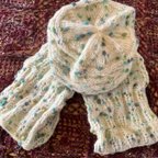 作品手編みの帽子　可愛い水玉毛糸の模様編み（マフラーセット）　ハンドメイド