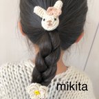 作品3姉妹うさちゃんとお花のヘアゴム