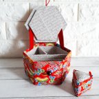 作品ほっこり可愛いお針箱　『琉球紅型柄』　六角の裁縫箱