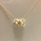 作品★特価セール★　♯　パールちょうちょとお花のネックレス　♯　500→300