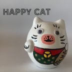 作品『HAPPY CAT 招き猫だるま』MIKE