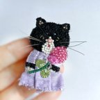 作品母の日⑨春のおともだちブローチ 刺繍ブローチ ビーズ　猫　黒猫　花　ドール