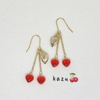 作品🍒　赤いハートのさくらんぼピアス