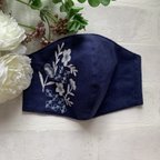 作品ゴム長さ調整可　麻　マスク　花柄　刺繍　大人用立体　フラワー　結婚式　お受験　成人式　七五三　紺　青