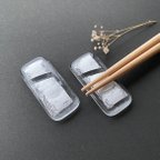 作品「HAKU」（2個セット）銀箔を閉じ込めたガラスの箸置き　カトラリーレスト　ギフト　お正月　冬　