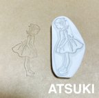 作品消しゴムはんこ。Girl