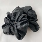 作品jacquard scrunchie (black)