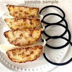 作品焼き目リニューアル！焼きたて！　餃子　1個　ヘアゴム 食品サンプル フェイクフード　個性的　屋台　リアル　宇都宮　町中華