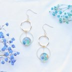 作品ハンドメイドレジンアクセサリーイヤリングorピアス🌸ブルーグリーン