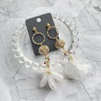 作品【#003】ピアス　イヤリング　ゴールド　大ぶり　花びら　花