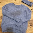 作品シンプルなセーター