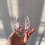 作品【特集掲載】桜舞うガラスコップ ◇ サンドブラスト　切子グラス　グラスアート　桜　花柄　グラス　ガラス細工　切子