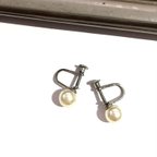 作品VINTAGE EARRING   上品なミニパールティアード ゴールドヴィンテージ　ゴールドイヤリング　アンティーク  クラシカル　大ぶり　クリップ　ナチュラル　カジュアル　　90年代　