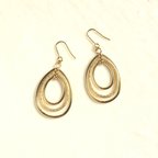 作品gold hoop pierce