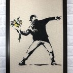 作品羊毛フェルト 刺繍 アート バンクシー  banksy 花を投げる男