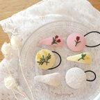 作品❁ 選べる2点❁ 刺繍とレースのヘアアクセサリー(さんかくパッチン&くるみぼたんゴム)