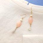 作品feminine style “milky pink”タッセルピアス