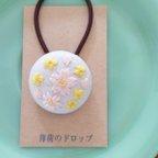 作品刺繍ヘアゴム「桜と菜の花」くるみボタン