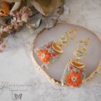 作品【ビビッド】フラワービーズとインド刺繍のピアス/イヤリング