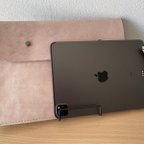 作品【ipad・A5対応】手縫いで仕上げた床革のクラッチバッグ