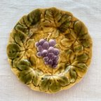 作品【フランス直輸入】春らしい絵柄が優しい印象の サルグミンヌ バルボティーヌ 皿 葡萄