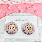 作品✴︎ Elegant flowers of pink✴︎刺繍✴︎ビーズ刺繍✴︎イヤリング✴︎ピアス✴︎ビジュー✴︎花✴︎パール✴︎チェコビーズ✴︎お呼ばれ✴︎秋