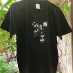 作品椎茸ナイン Tシャツ　黒