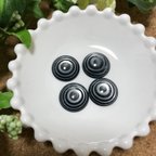 作品【SALE】渦巻きデザインシェル風カボション 18mm 4個