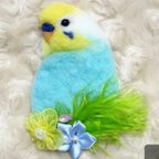 作品水色黄色頭のセキセイインコ　ブローチ