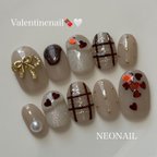 作品ネイルチップ　ネイル　バレンタインネイル　NEONAIL